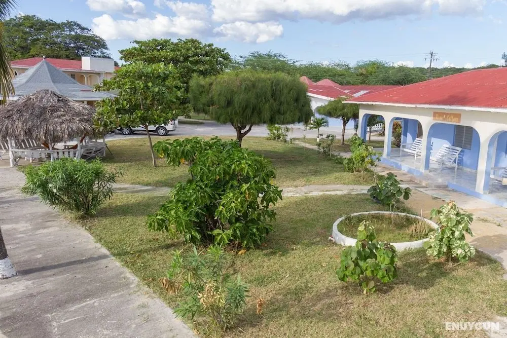 Golden Sands Guest House - Dış Mekan