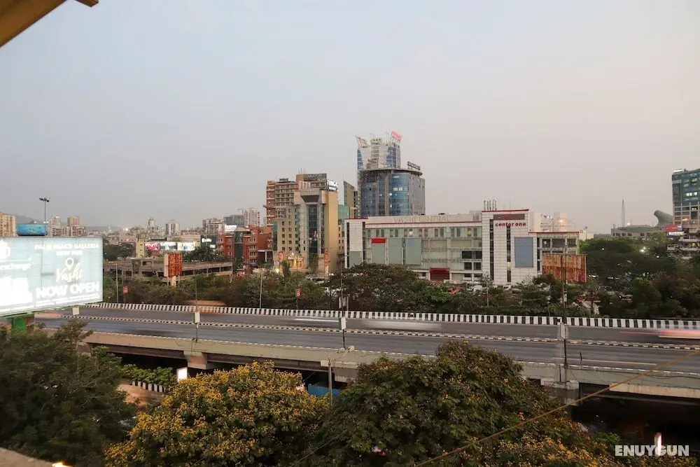 Hotel Golden suites Vashi Navi mumbai - Dış Mekan