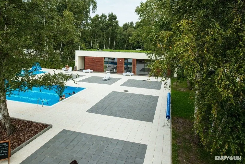 Golden Sun Apartments- Polanki - Havuz