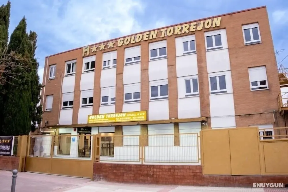 Golden Torrejon - Dış Mekan