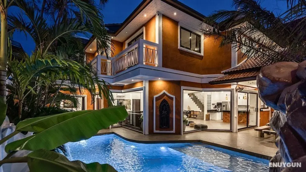 GOLDLAND Luxury Villa Pattaya Walking Street 8 Bedrooms Private Pool - Dış Mekan