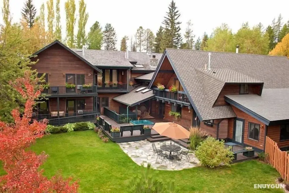Good Medicine Lodge Bed & Breakfast - Dış Mekan