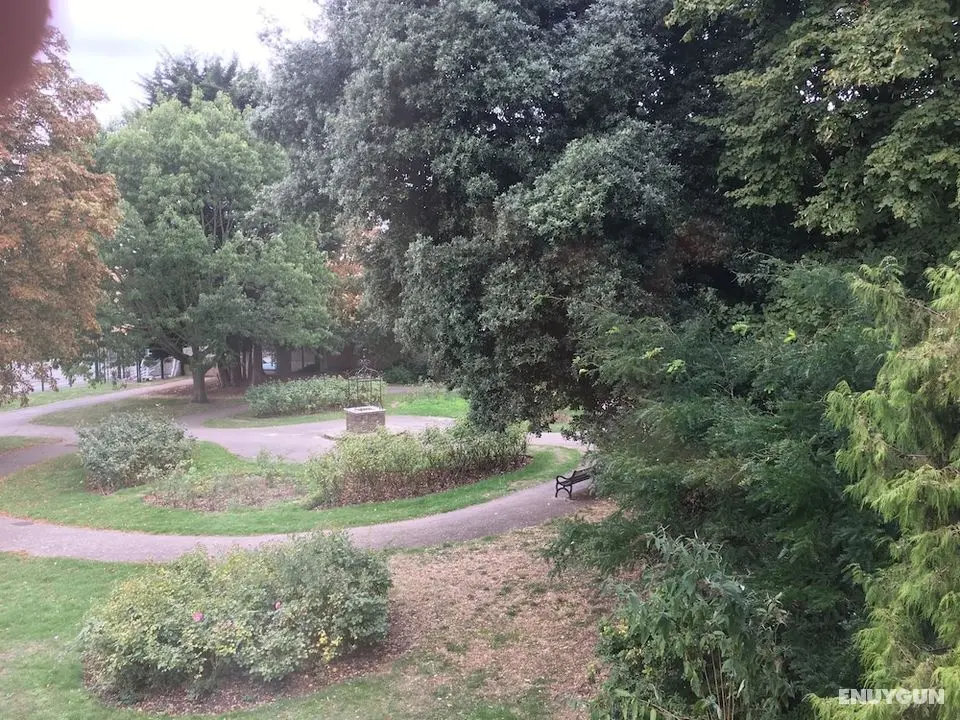 Goodenough Guesthouse - Oda Manzaraları