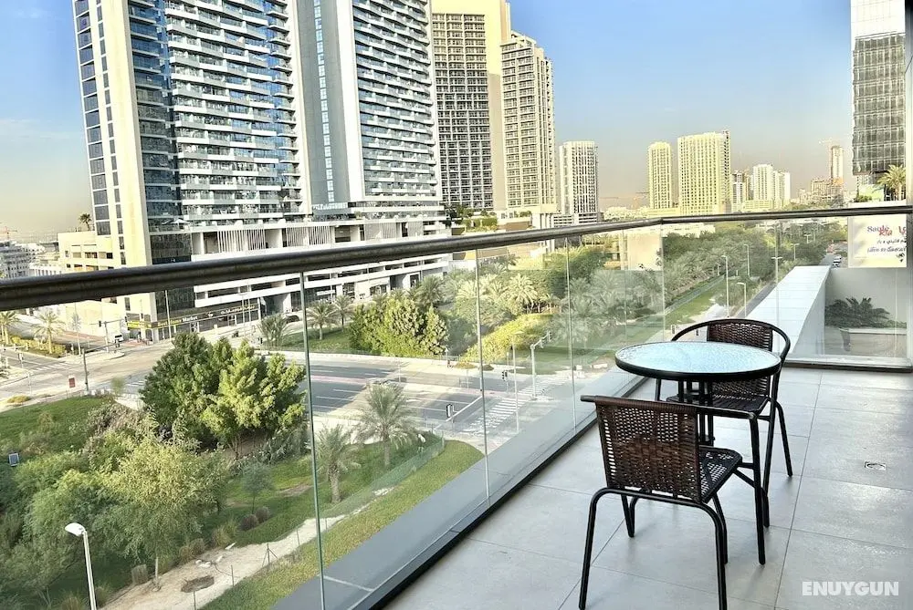 Gorgeous 1bedroom With Balcony at Park View Dubai - Öne Çıkan Resim