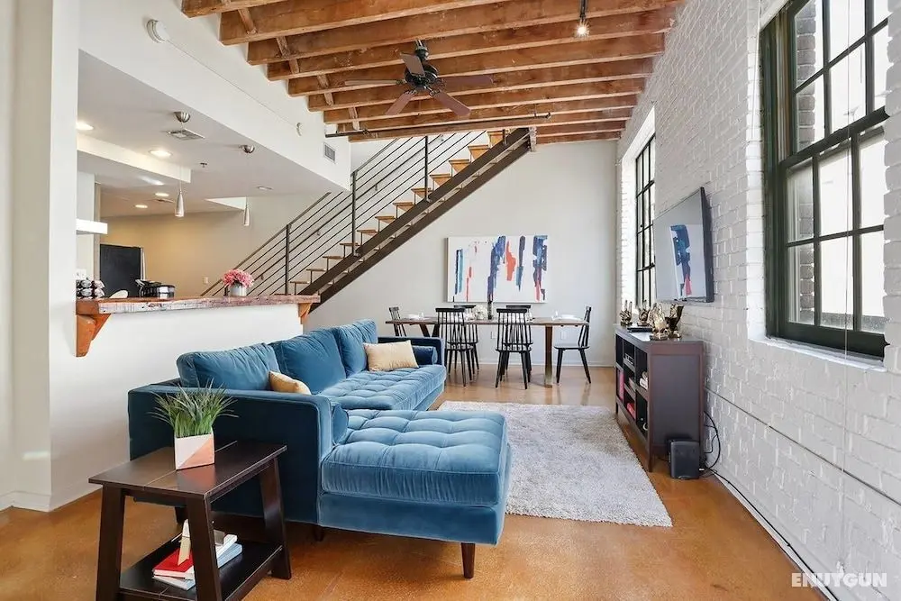 Gorgeous 3br/2ba Industrial Apt in Nola by Domio - Öne Çıkan Resim