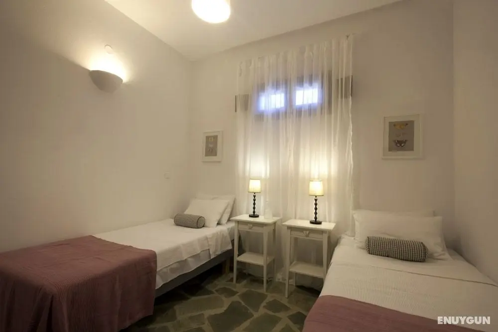 Gorgeous Villa - an Oasis for 8 People by VillaRentalsgr - Oda