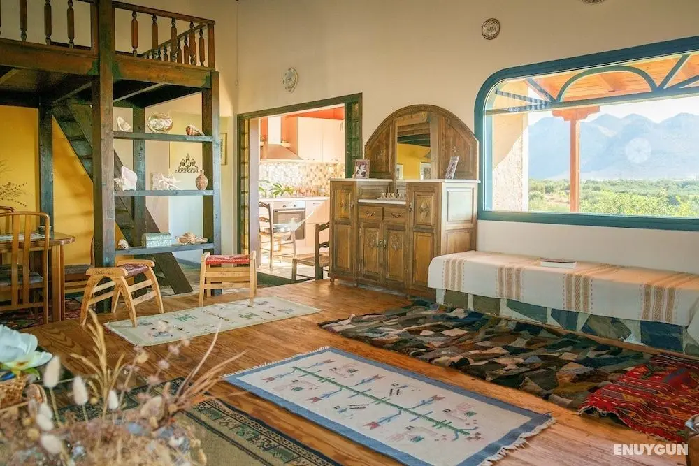 Gorgeous Stone Cottage by the sea - Öne Çıkan Resim