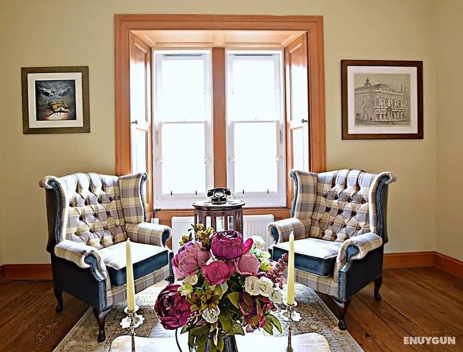 Gorgeous Two Bedroom Apartment With Castle Views - Öne Çıkan Resim