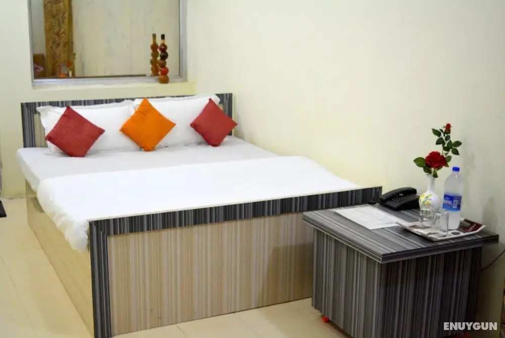 Goroomgo Dhingra Residency Jabalpur - Oda