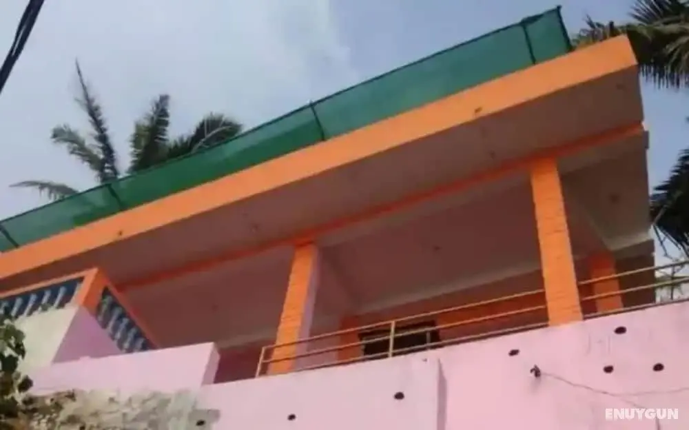 GOROOMGO OM GANESH NAIK CLIFF SIDE GUEST - Öne Çıkan Resim