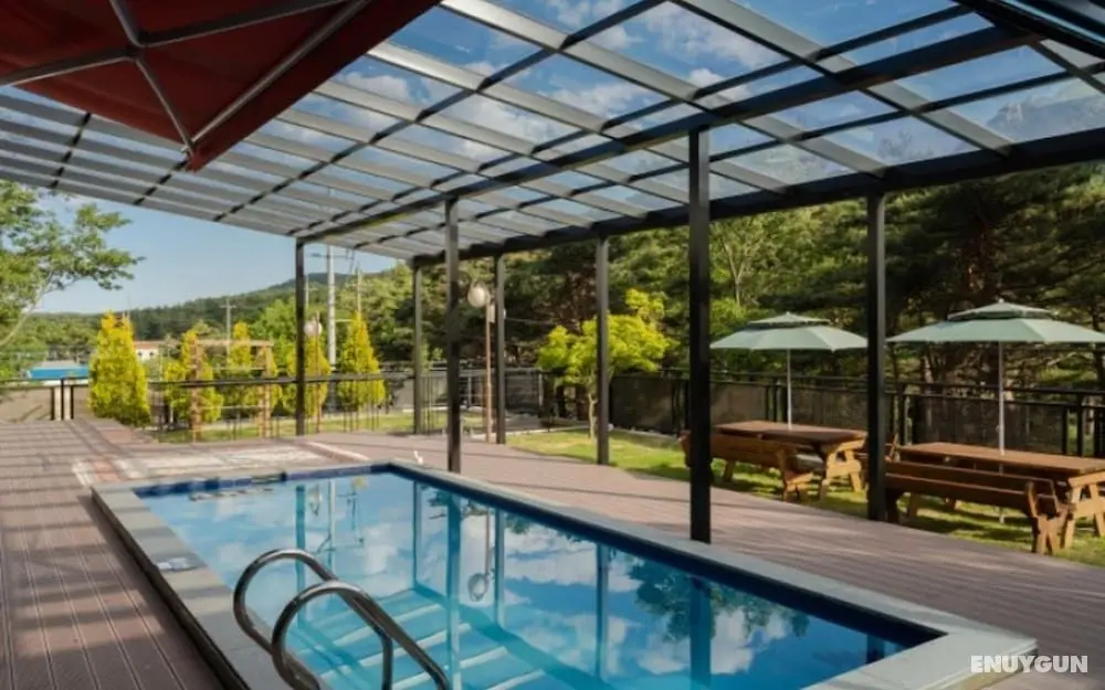 Goseong The Only Pool Villa Pension - Öne Çıkan Resim