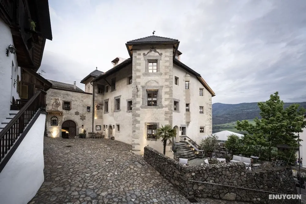 Gourmet Hotel & Restaurant ZUM STEINBOCK - Öne Çıkan Resim