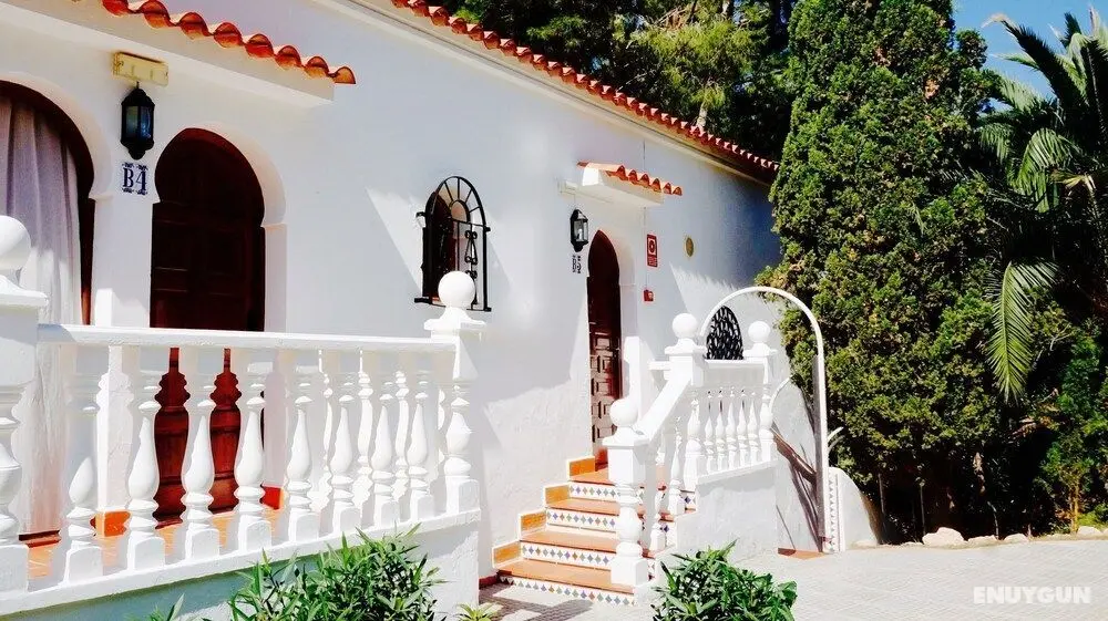 Granada Apartments Ibiza - Dış Mekan