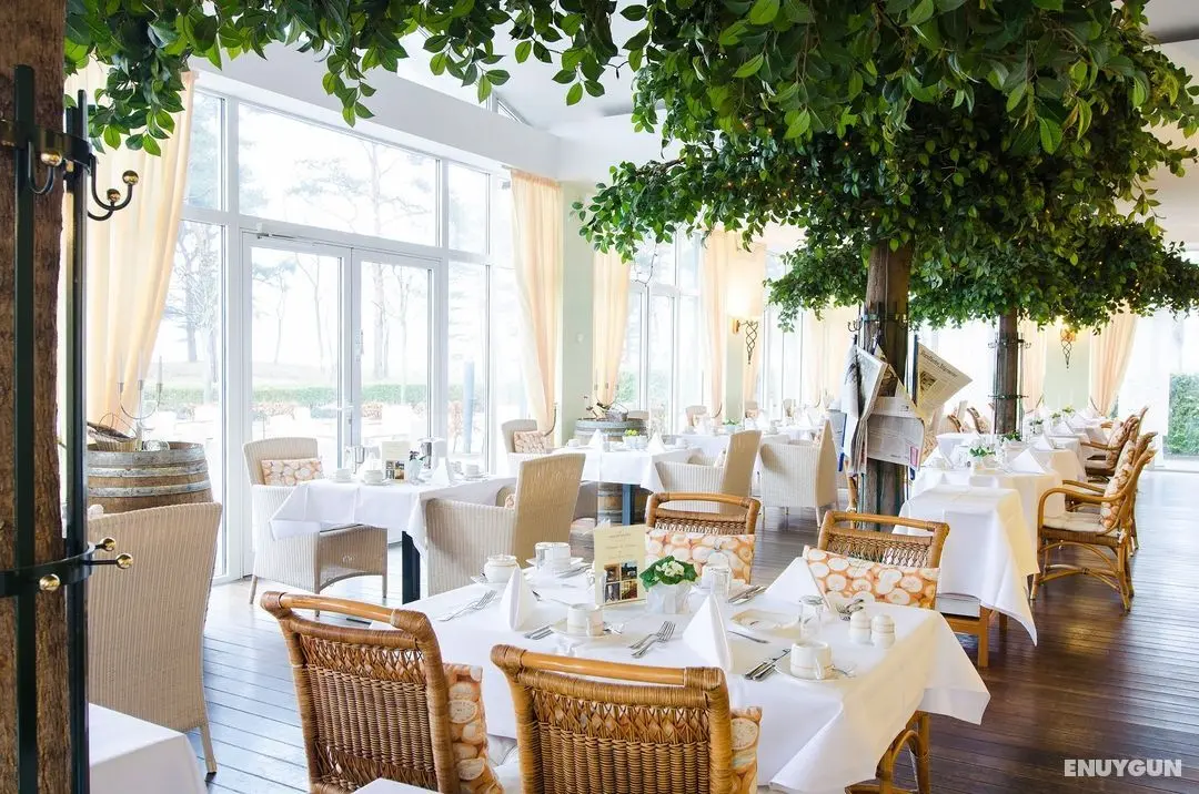 Grand Hotel Binz - Genel