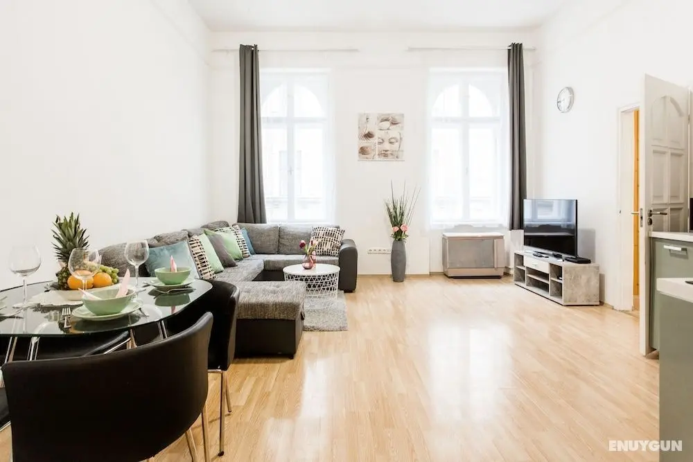 Grand Budapest Apartments - Öne Çıkan Resim