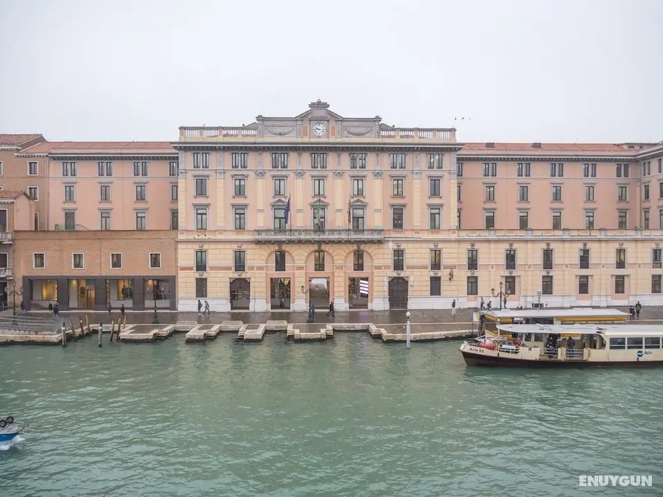 Grand Canal Suite by Wonderful Italy - Oda