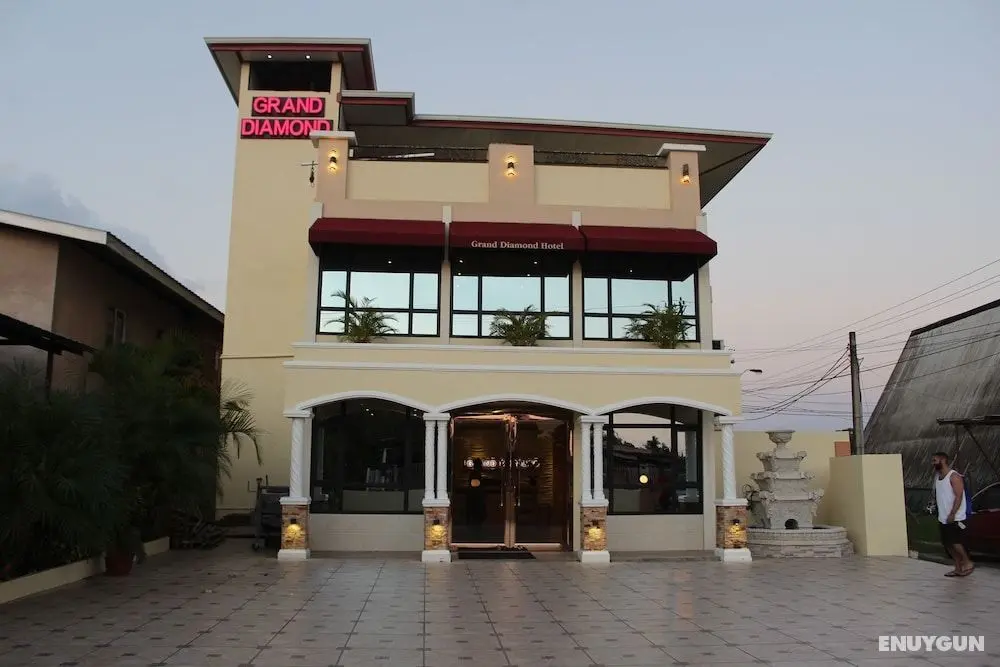 Grand Diamond Hotel Suites Trinidad - Öne Çıkan Resim