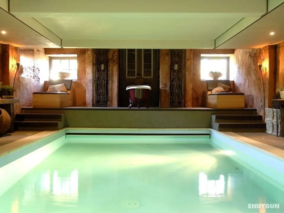 Grand Holiday Home in Alphen with Sauna & Hot Tub - Öne Çıkan Resim