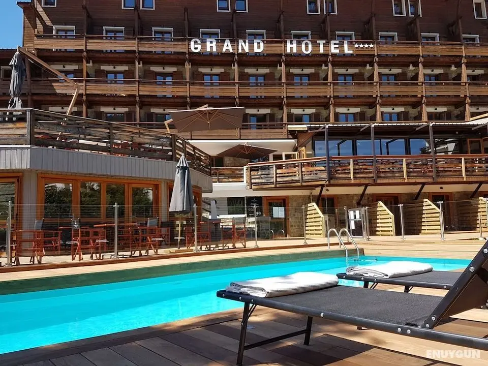Grand Hôtel & Spa NUXE Serre Chevalier - Dış Mekan
