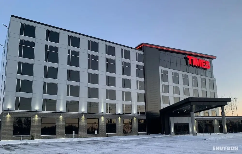 Grand Hôtel TiMES Blainville - Mirabel - Öne Çıkan Resim
