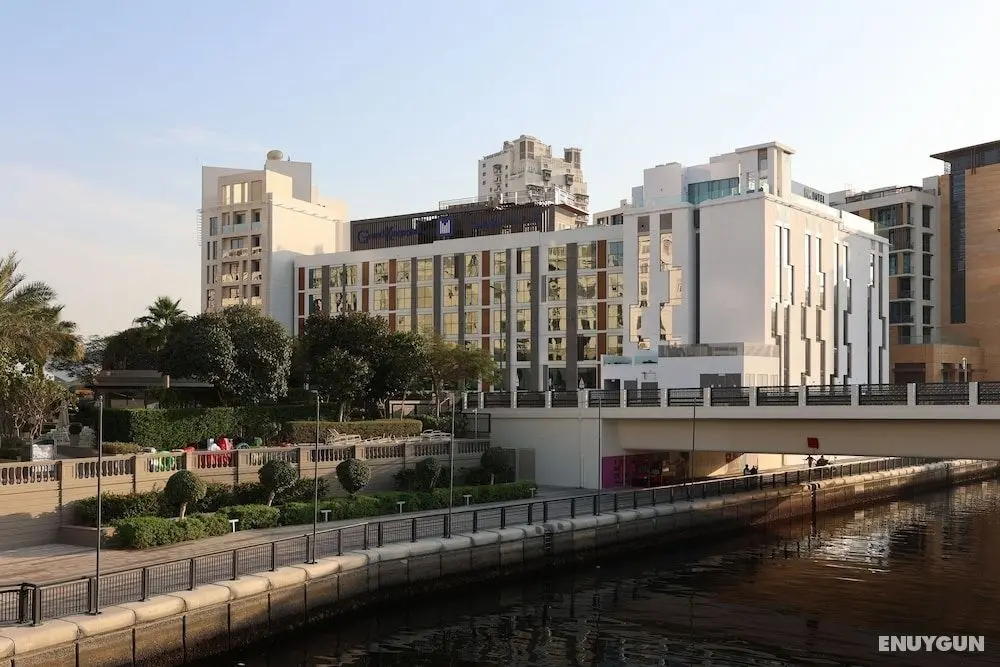 Grand Kingsgate Waterfront By Millennium Hotels - Öne Çıkan Resim