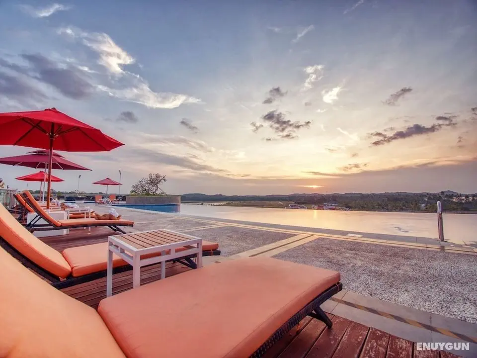 Grand Lagoi Hotel By Willson - Havuz