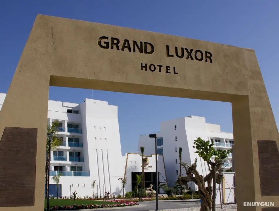 Grand Luxor Hotel - Genel