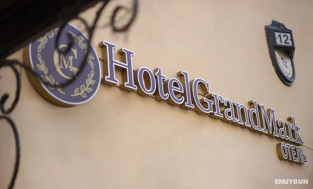 Hotel Grand Mark by ACADEMIA - Dış Mekan