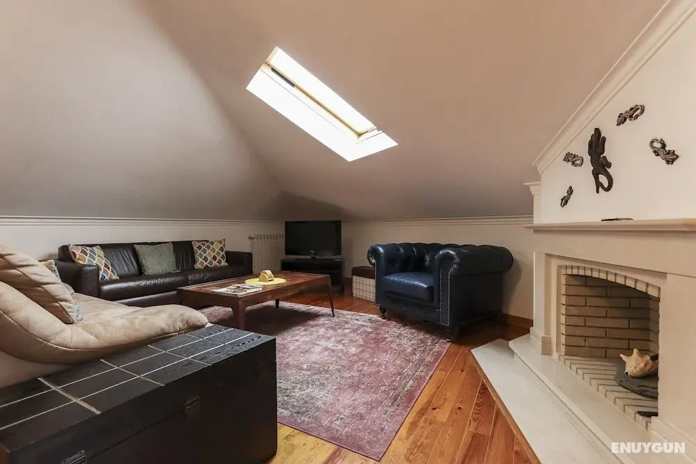 Grand Parliment Duplex by Homing - Öne Çıkan Resim
