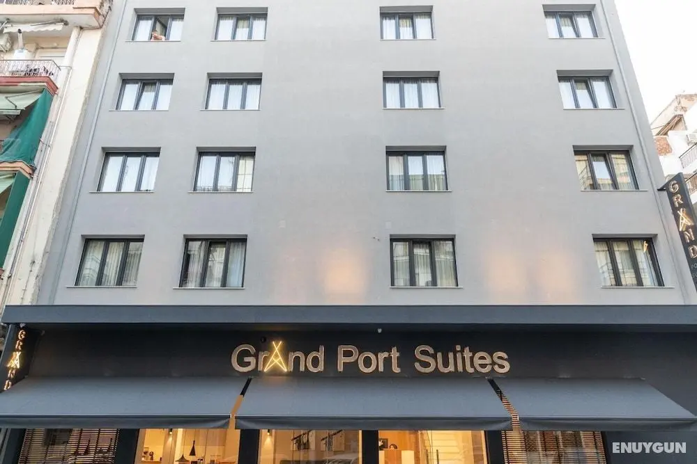 Grand Port Suites Thessaloniki - Dış Mekan