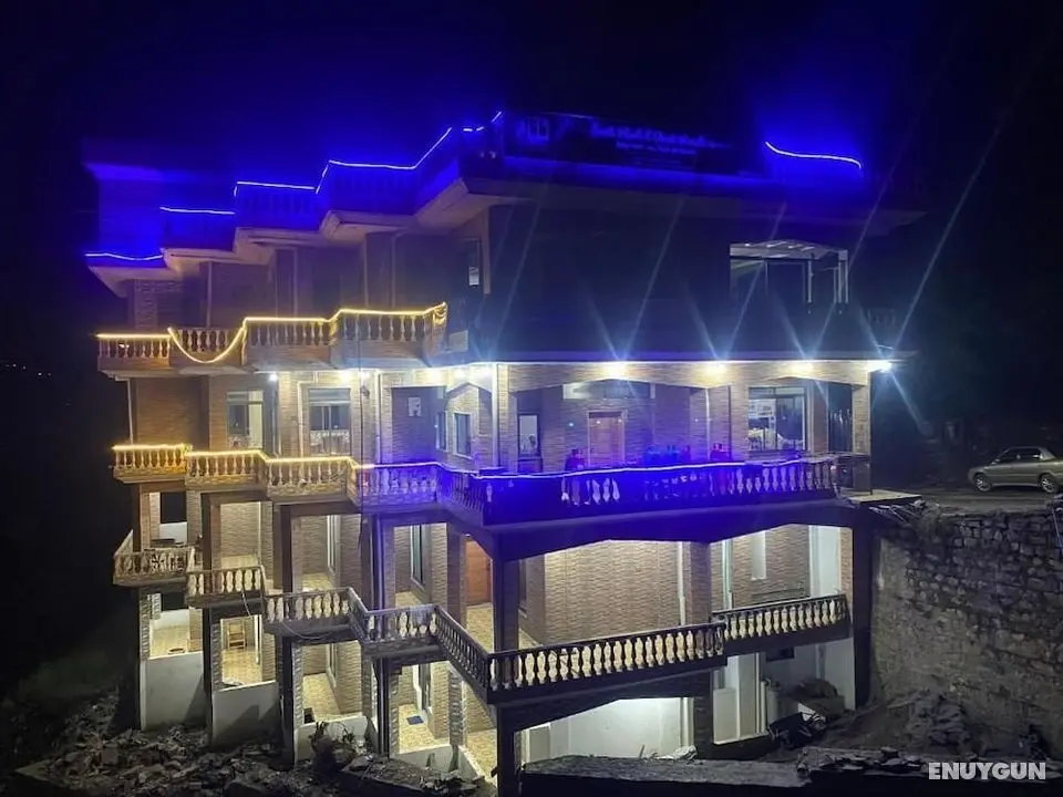 Grand Shafaat Hotel Nathiagali - Dış Mekan