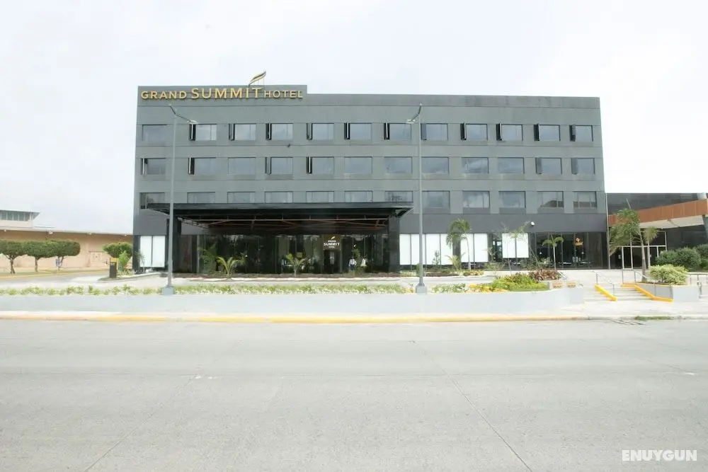 Grand Summit Hotel General Santos - Dış Mekan
