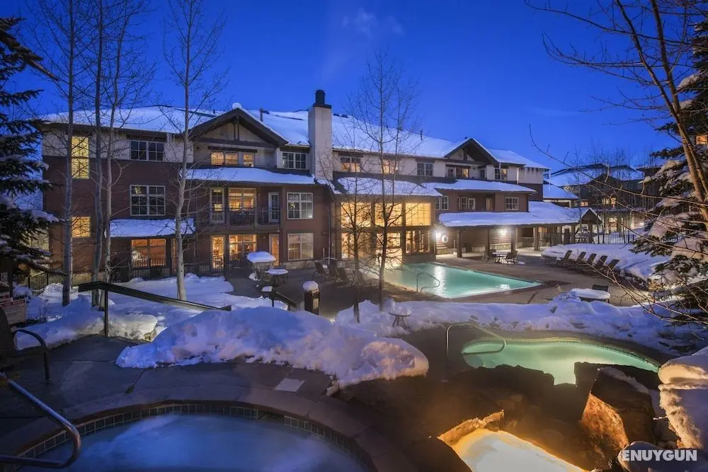 Grand Timber Lodge - Havuz