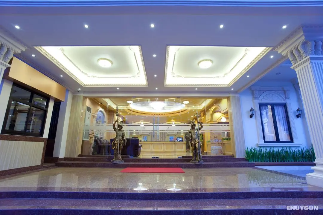 Grand Town Makassar - Öne Çıkan Resim