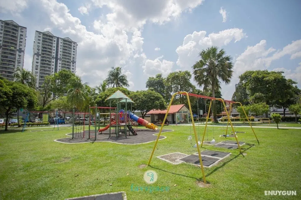 Grandeur Tower Pandan Indah KL - Aile ve Çocuklar