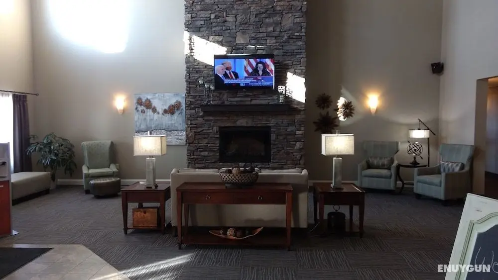 Grandstay Hotel Suites Thief River Falls - Lobi