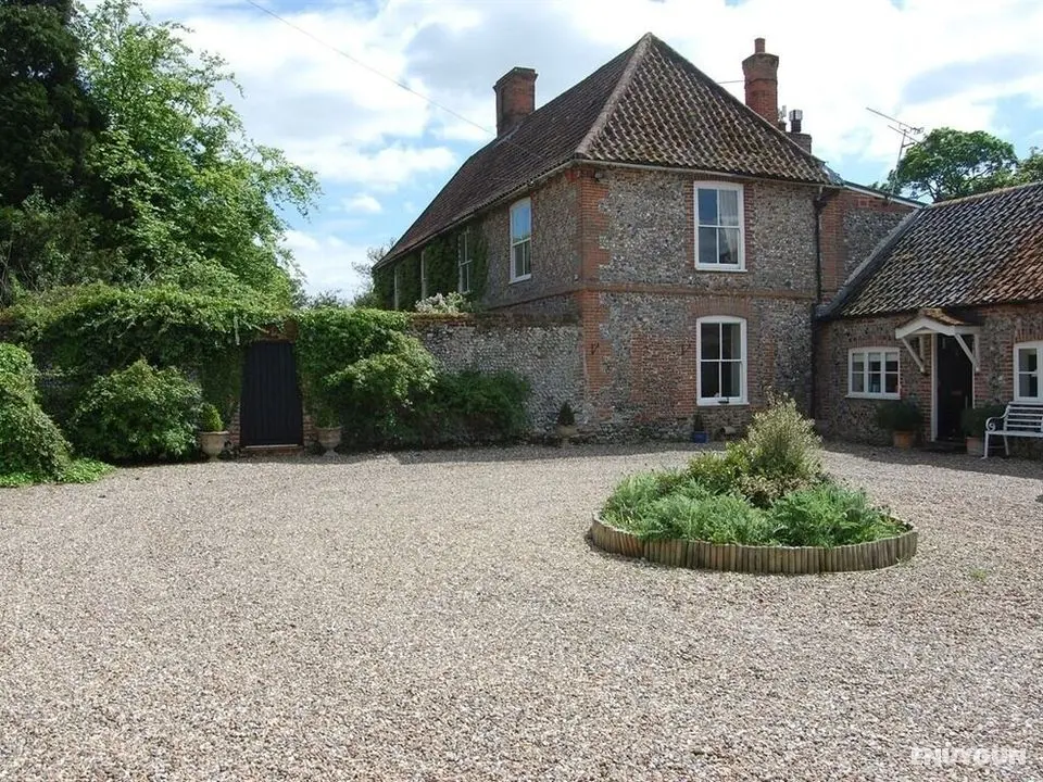 Grange Farm House - Öne Çıkan Resim