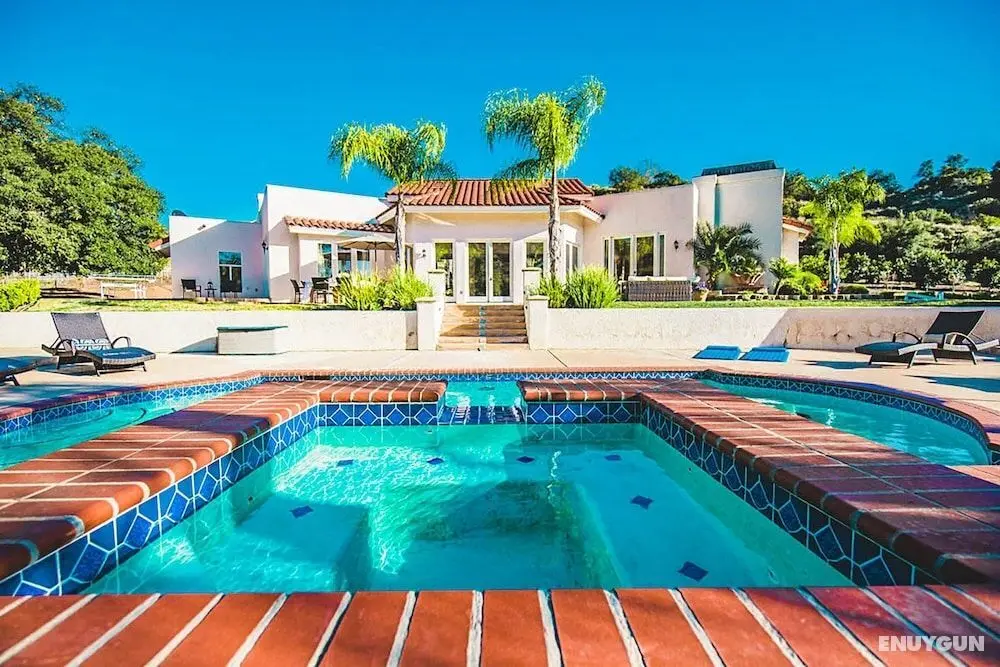 Grapevine by Avantstay Secluded 5BR Villa 4 Acres of Vineyards & Avo Groves! - Öne Çıkan Resim