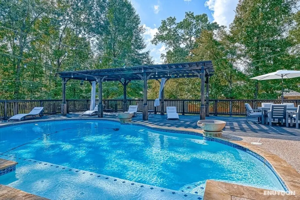 Great Escape With Private Pool and Deck - Öne Çıkan Resim