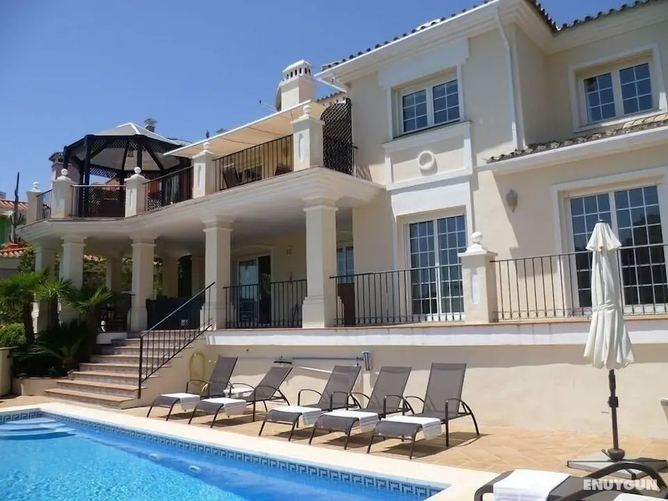 Great Villa - Heated Pool & Sauna - Öne Çıkan Resim