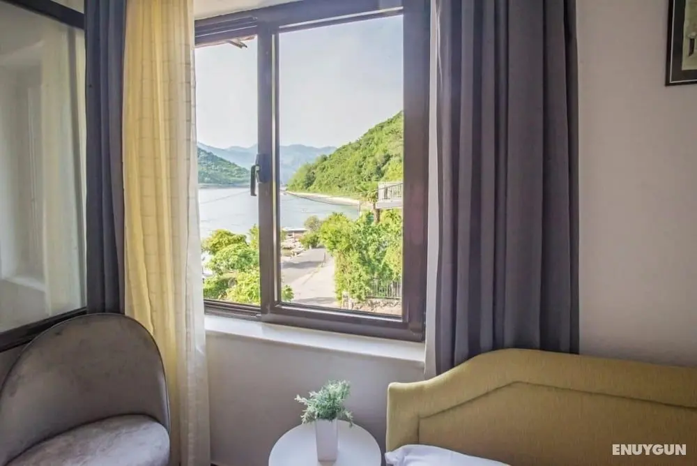 Great Studio Flat With View Near Beach in Tivat - Öne Çıkan Resim