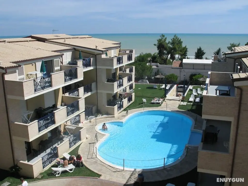 Green Bay Village - Öne Çıkan Resim
