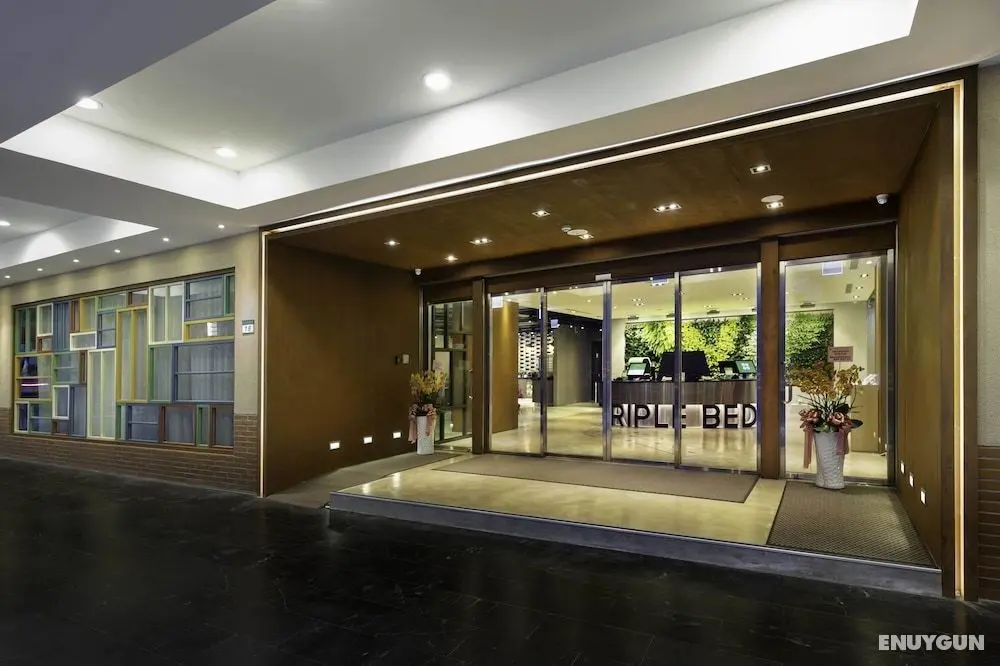 Green World Triplebeds Hotel - Dış Mekan