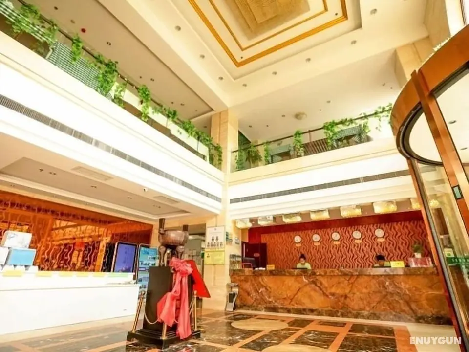 GreenTree Inn Qingdao Wuyishan Road JUSCO Shopping Mall Hotel - Öne Çıkan Resim