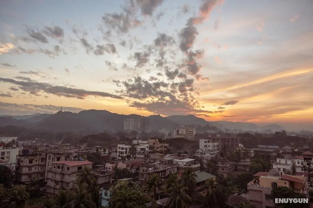 The Greenwood Guwahati - Dış Mekan