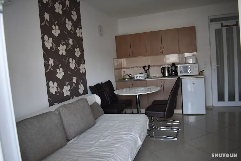Gréta Wellness Apartmanok -Köztársaság u - Öne Çıkan Resim