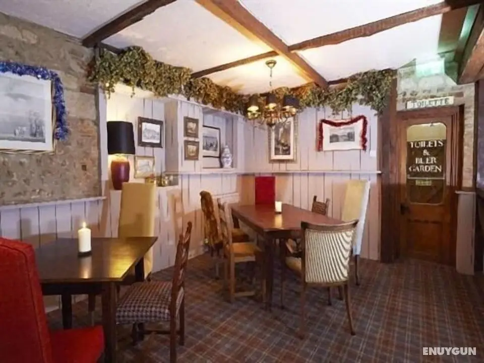 Greyhound Inn - Öne Çıkan Resim
