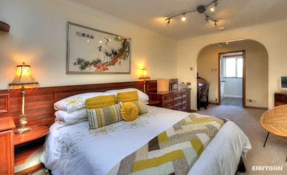 Grove Guest House - Öne Çıkan Resim