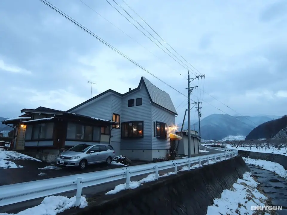 Guest House Honami-Kaido - Hostel - Dış Mekan