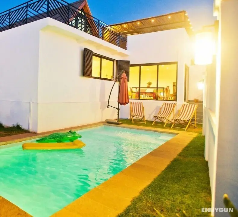 Guest house # jardin # piscine # prox centre ville - Öne Çıkan Resim